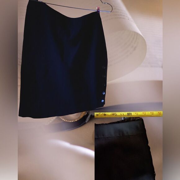 Love 21 by Forever 21 l Black l Pencil skirt l Functional Snaps l Lined l Zip -S - Picture 3 of 9